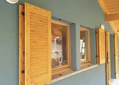 scuro-a-stecca-fissa-finitura-legno-chiaro scuro-a-stecca-fissa-finitura-legno-chiaro